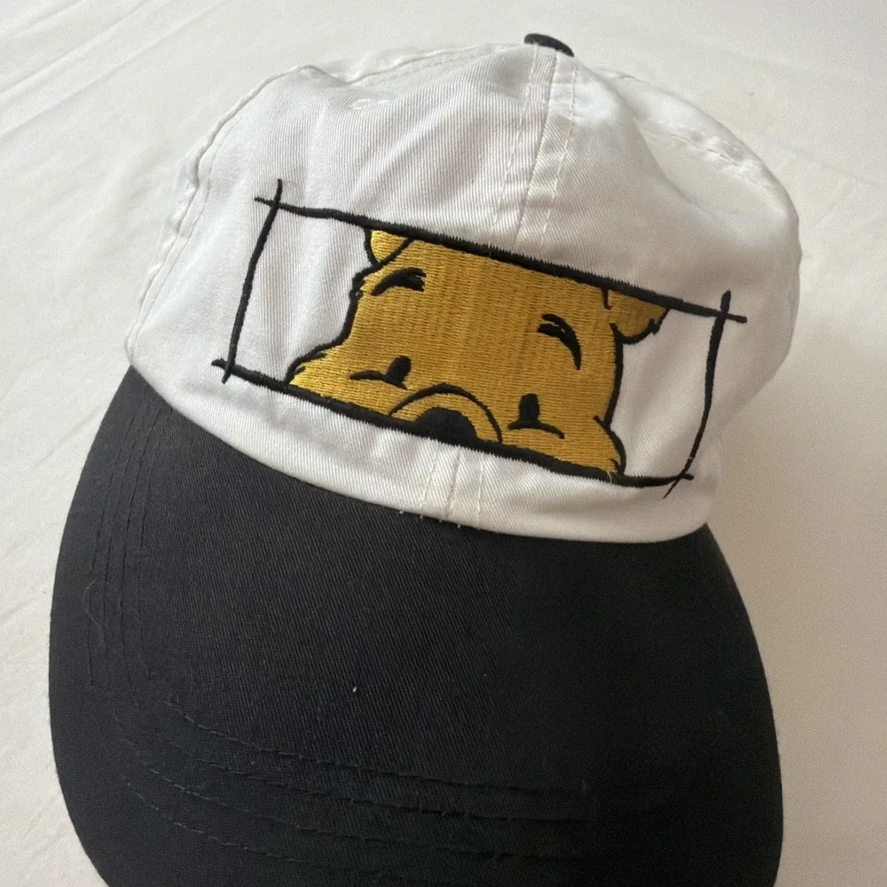Winnie the‎ Pooh: The Many Adventures of Winnie the Pooh Adult White And Red Hat